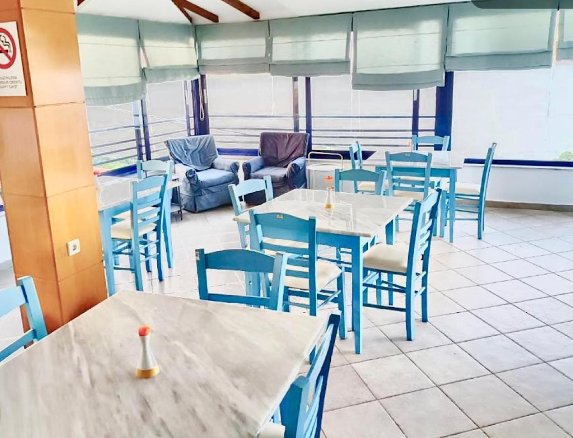 Hotel Christina - Happy Days Karitsa  Ngoại thất bức ảnh
