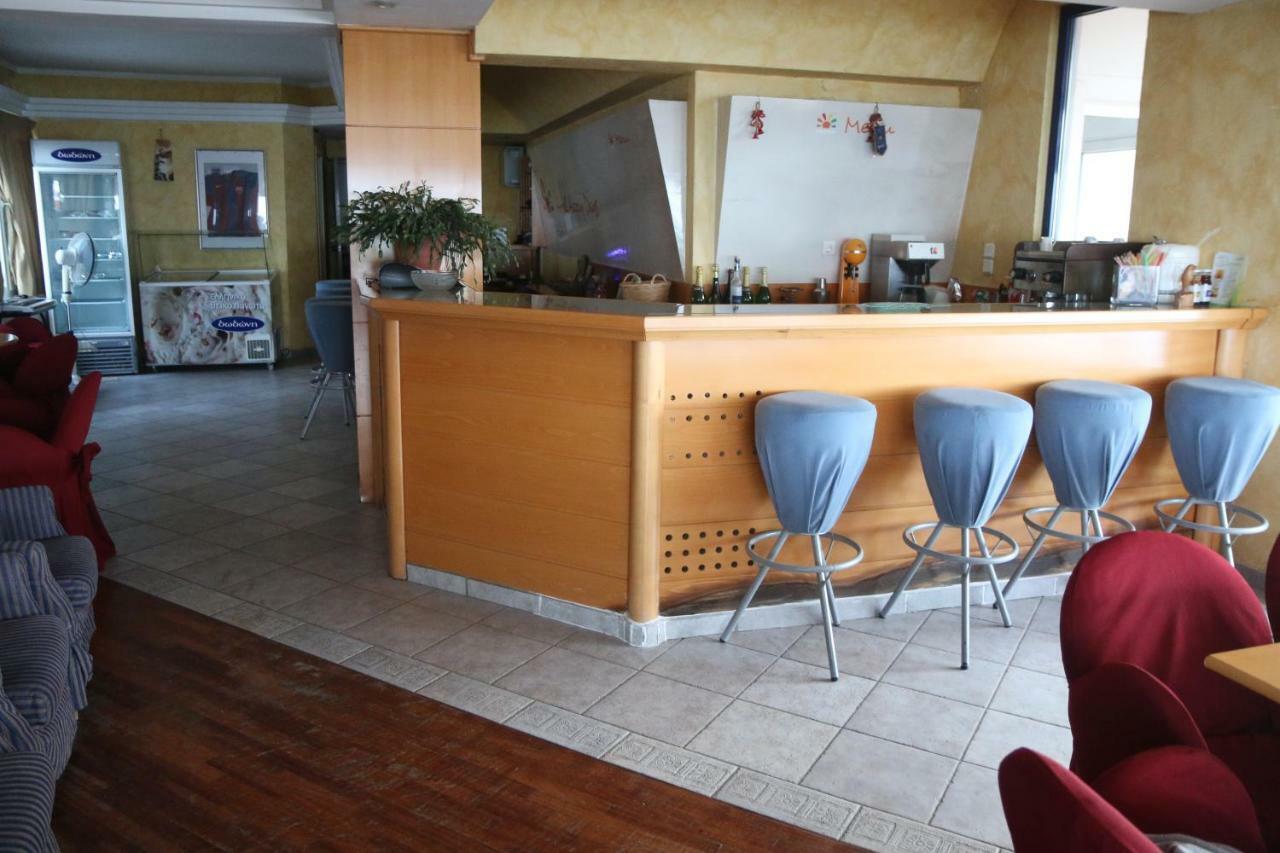 Hotel Christina - Happy Days Karitsa  Ngoại thất bức ảnh